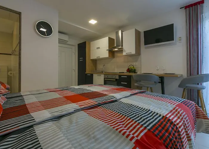 Domino Apartment Dramalj